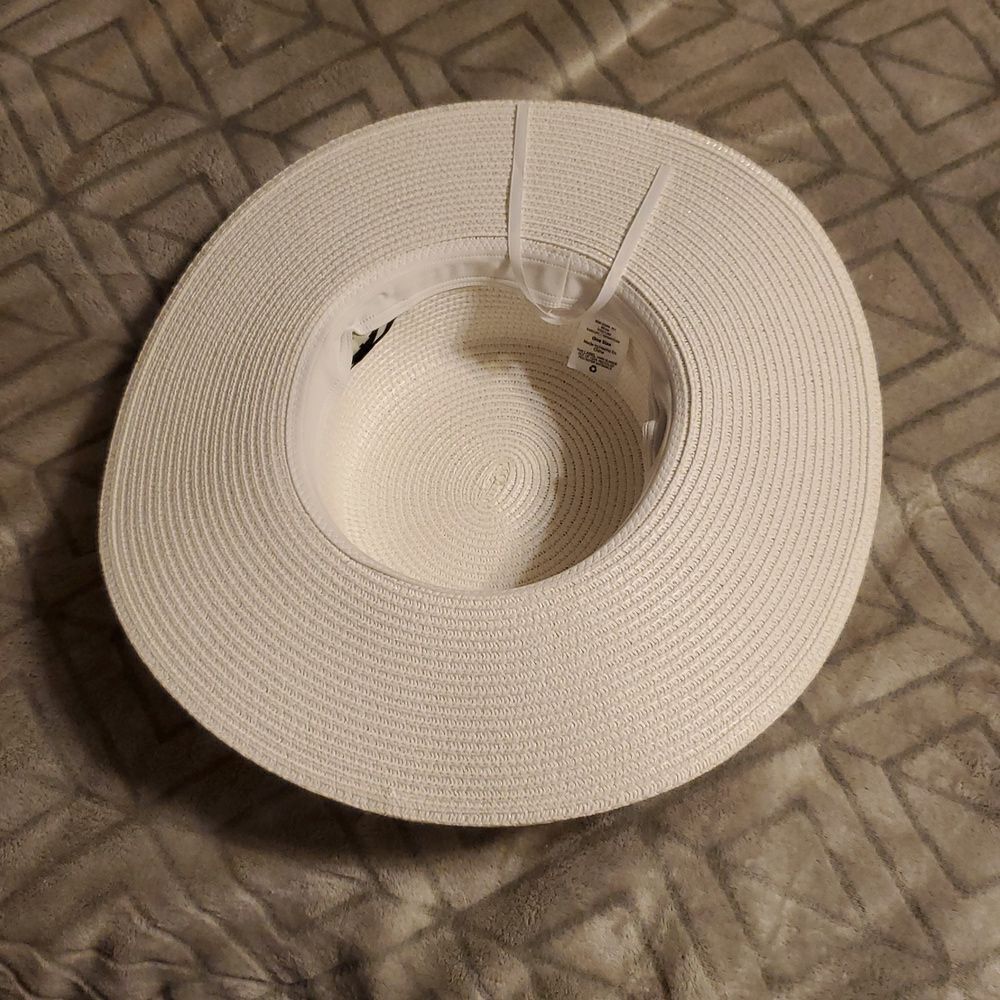 White and Black Floral Women's Sun Hat Bandana Wrap Flat Top Straw Hat - Picture 5 of 10